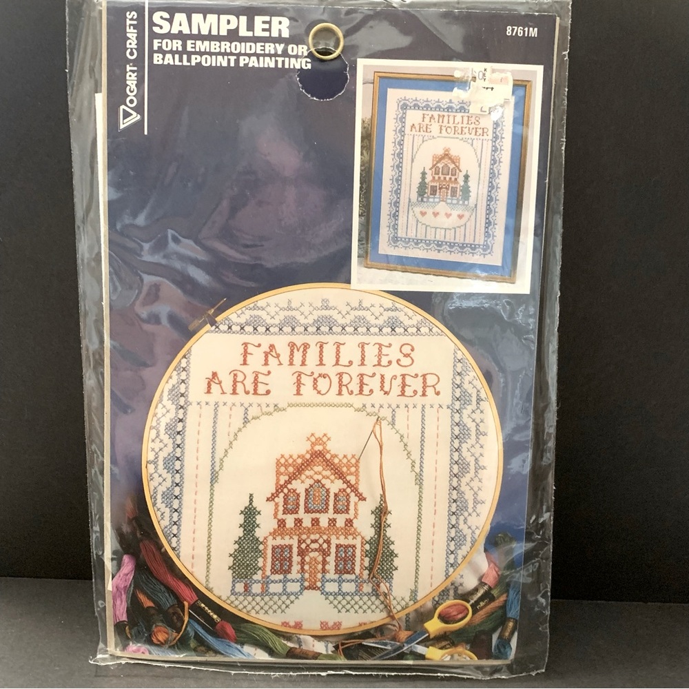 Vogart Crafts Sampler Embroidery Kit “Families Are Forever”  #8761M